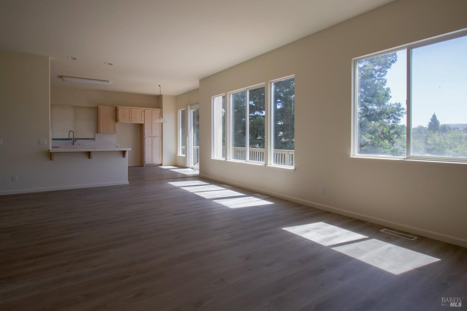 5794 Owl Hill Avenue Santa Rosa CA 95409