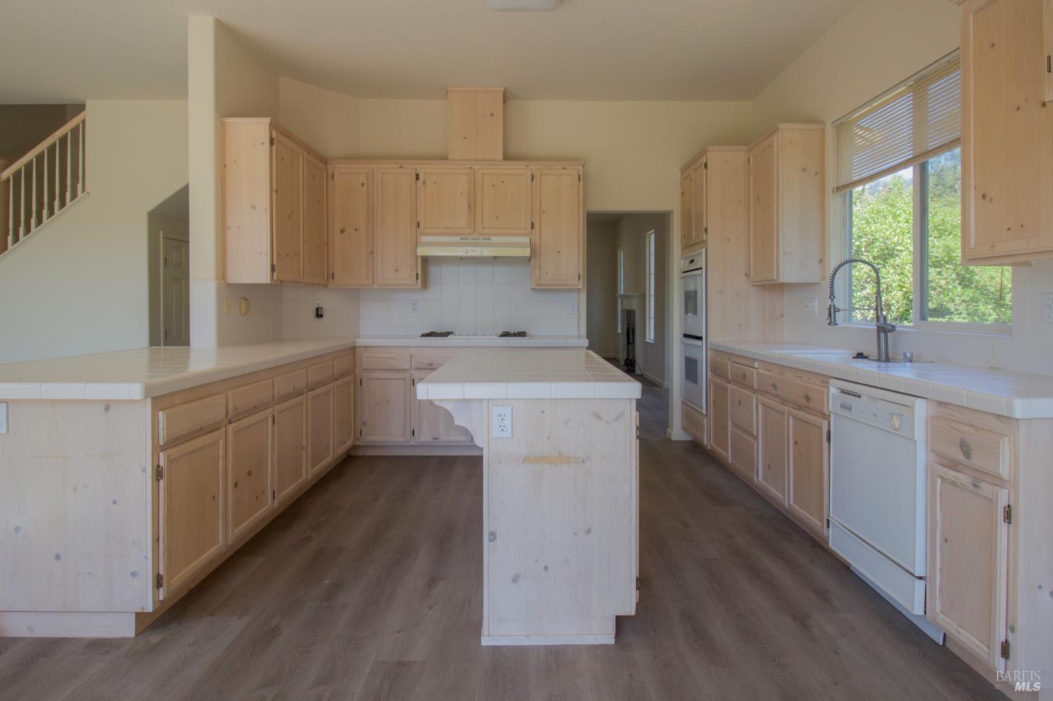 5794 Owl Hill Avenue Santa Rosa CA 95409