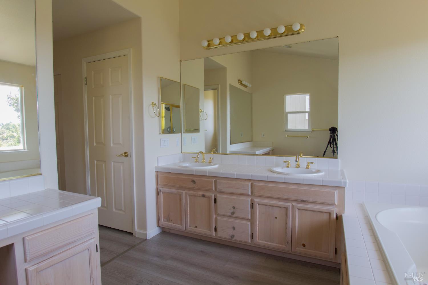 5794 Owl Hill Avenue Santa Rosa CA 95409