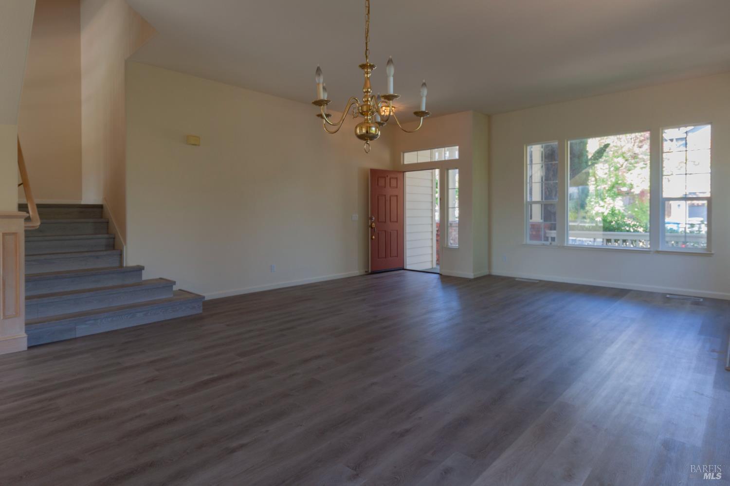 5794 Owl Hill Avenue Santa Rosa CA 95409
