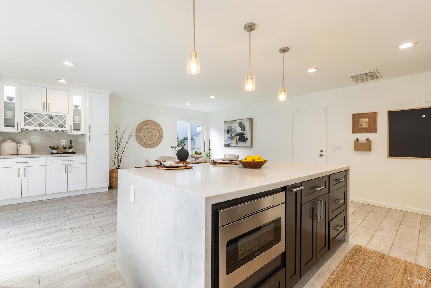 704 Montclair Drive Santa Rosa CA 95409