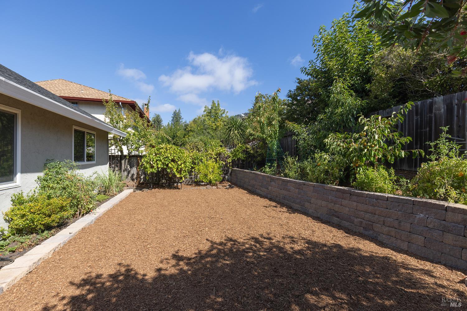 704 Montclair Drive Santa Rosa CA 95409