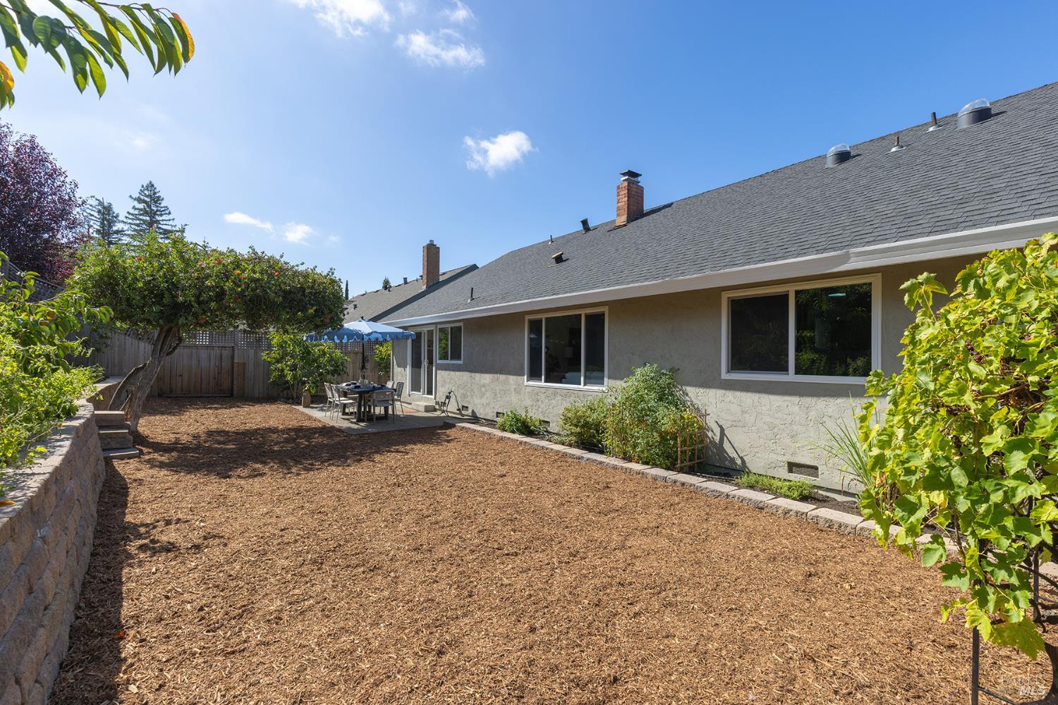 704 Montclair Drive Santa Rosa CA 95409