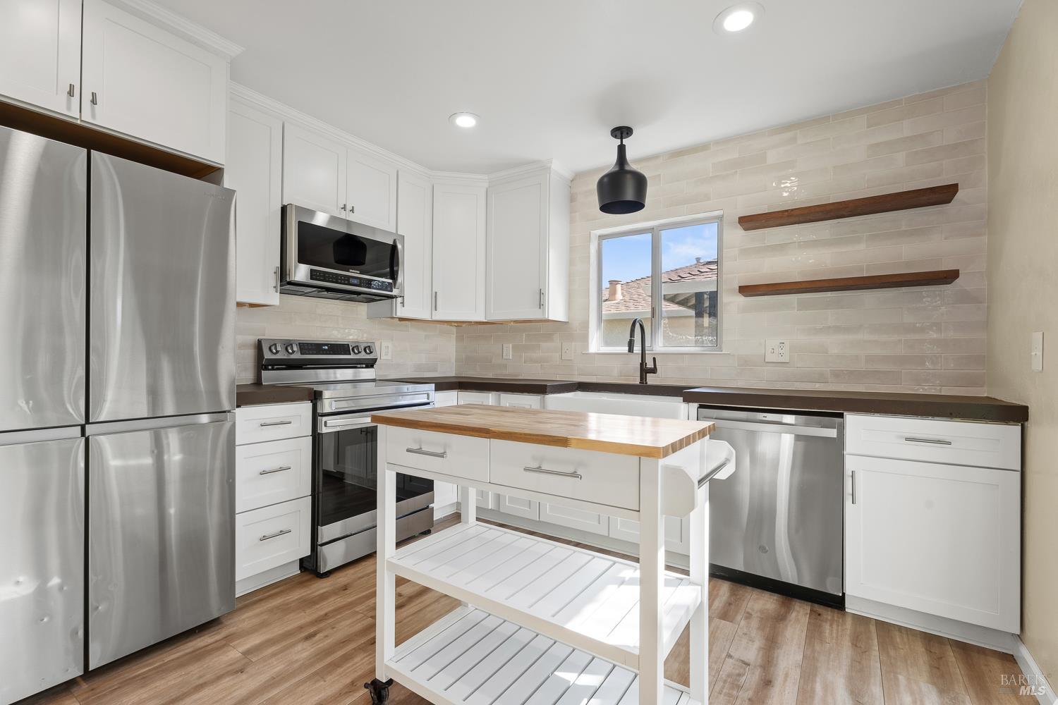 451 Observatory Avenue Ukiah CA 95482