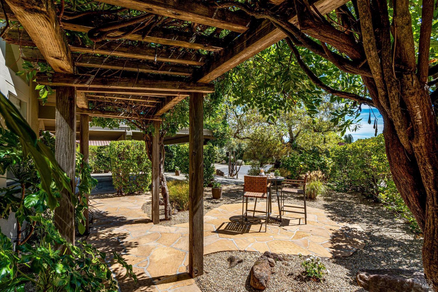 1261 Spring Brook Court St. Helena CA 94574