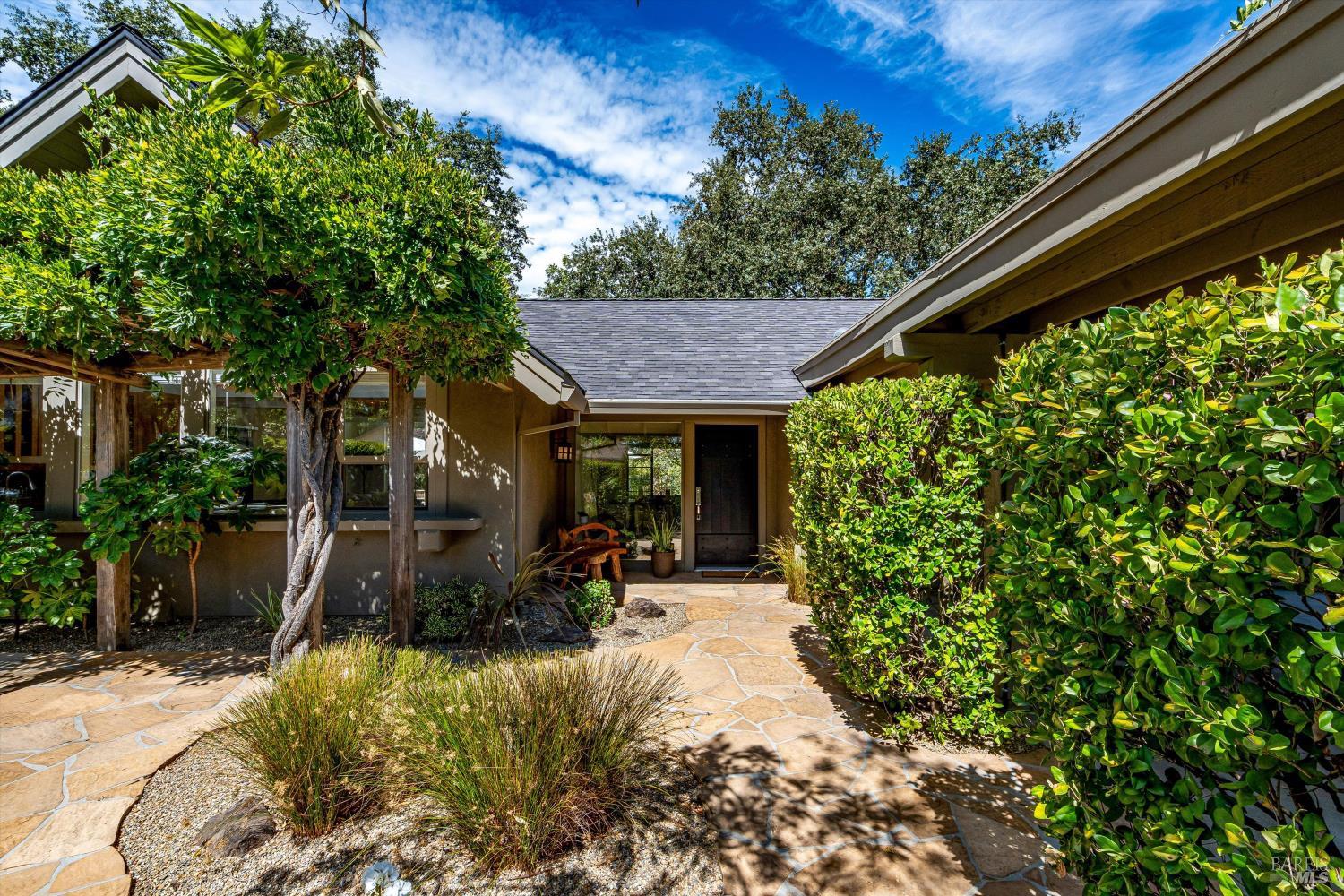 1261 Spring Brook Court St. Helena CA 94574