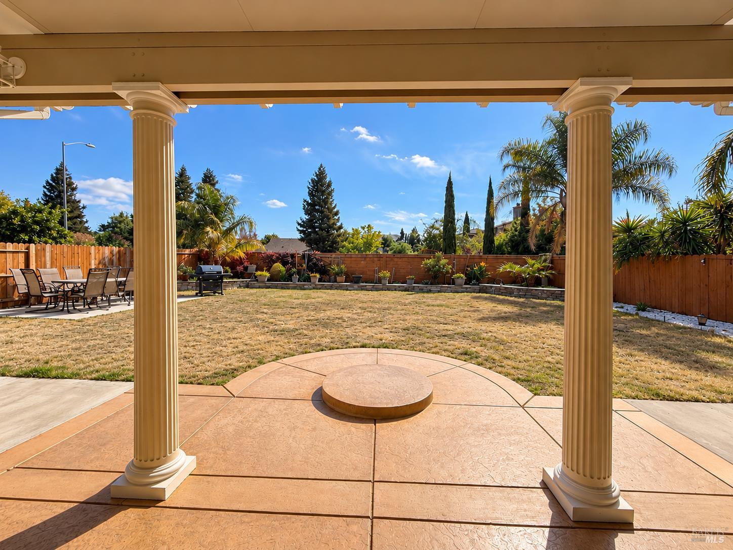 107 -sage Sparrow Circle Vacaville CA 95687