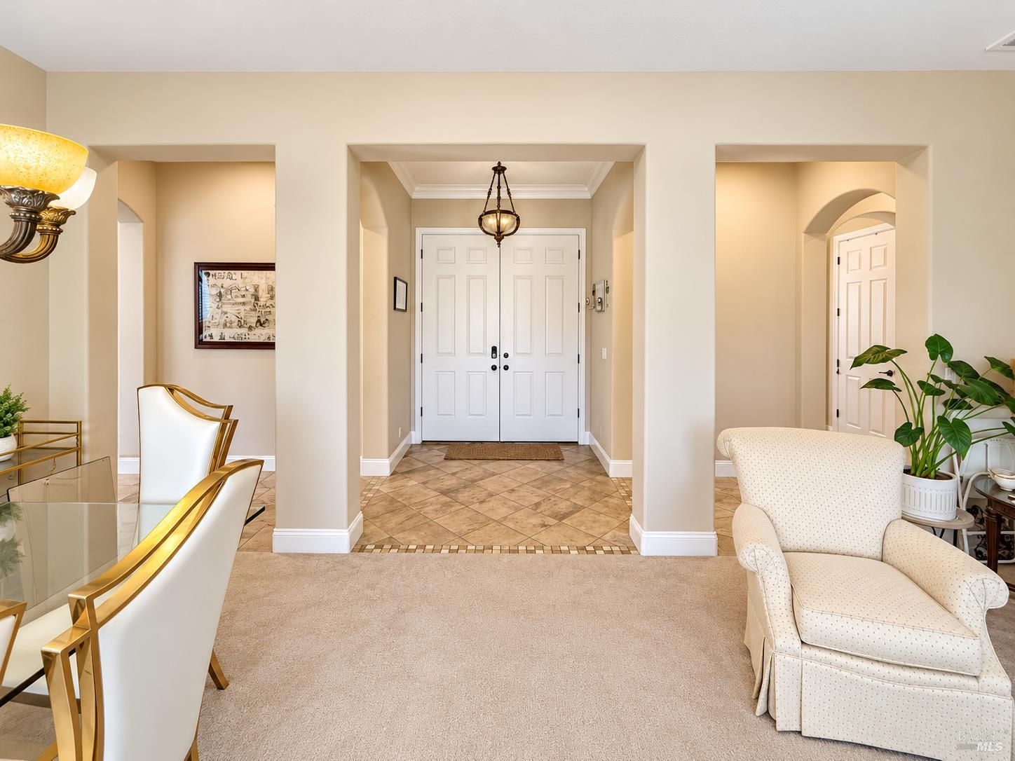107 -sage Sparrow Circle Vacaville CA 95687