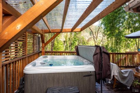 14792 Northern Avenue Guerneville CA 95446