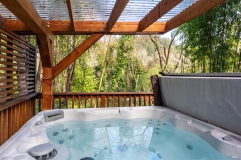 14792 Northern Avenue Guerneville CA 95446