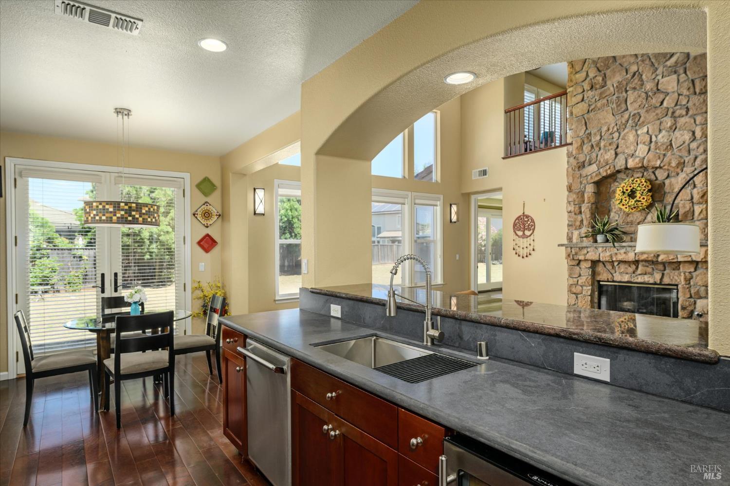 2018 Wild Rose Court Vacaville CA 95687