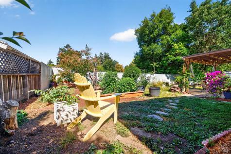 1102 Burbank Avenue Santa Rosa CA 95407