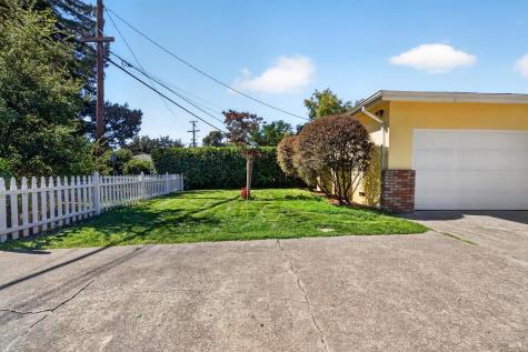 1102 Burbank Avenue Santa Rosa CA 95407