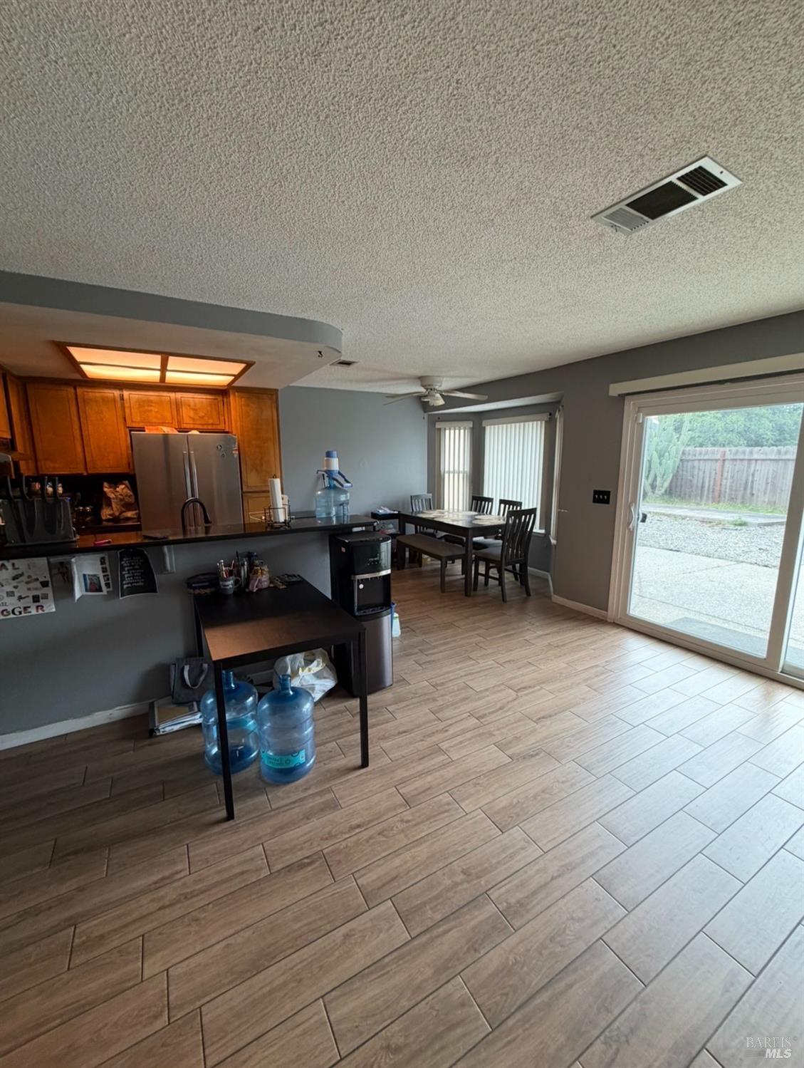 1347 Lois Lane Suisun City CA 94585