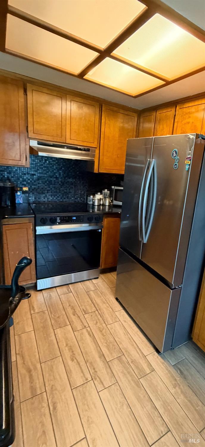 1347 Lois Lane Suisun City CA 94585
