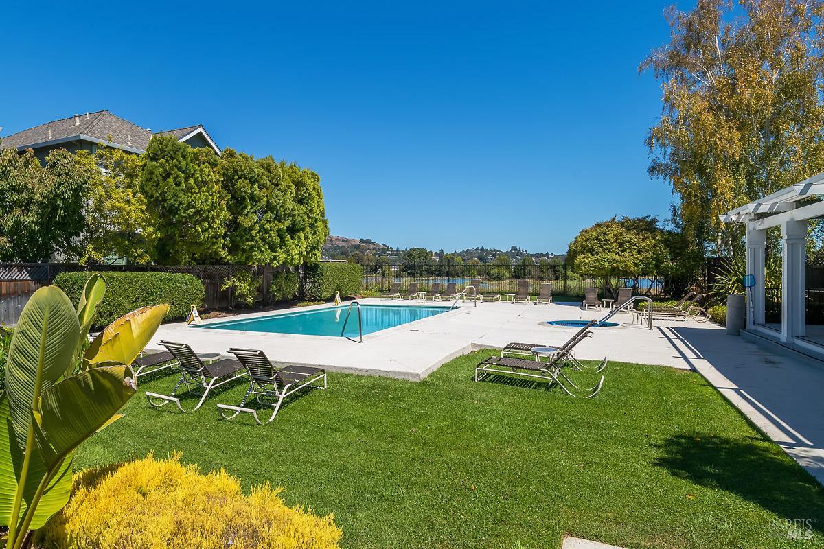 244 Baypoint Drive San Rafael CA 94901