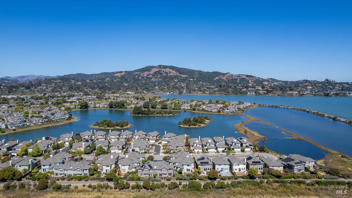 244 Baypoint Drive San Rafael CA 94901