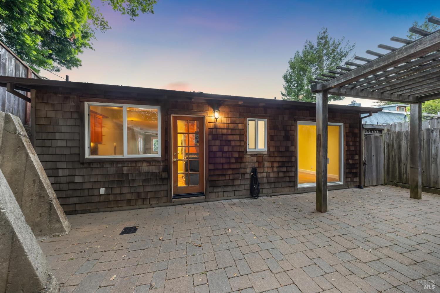 40 Elm Avenue San Anselmo CA 94960