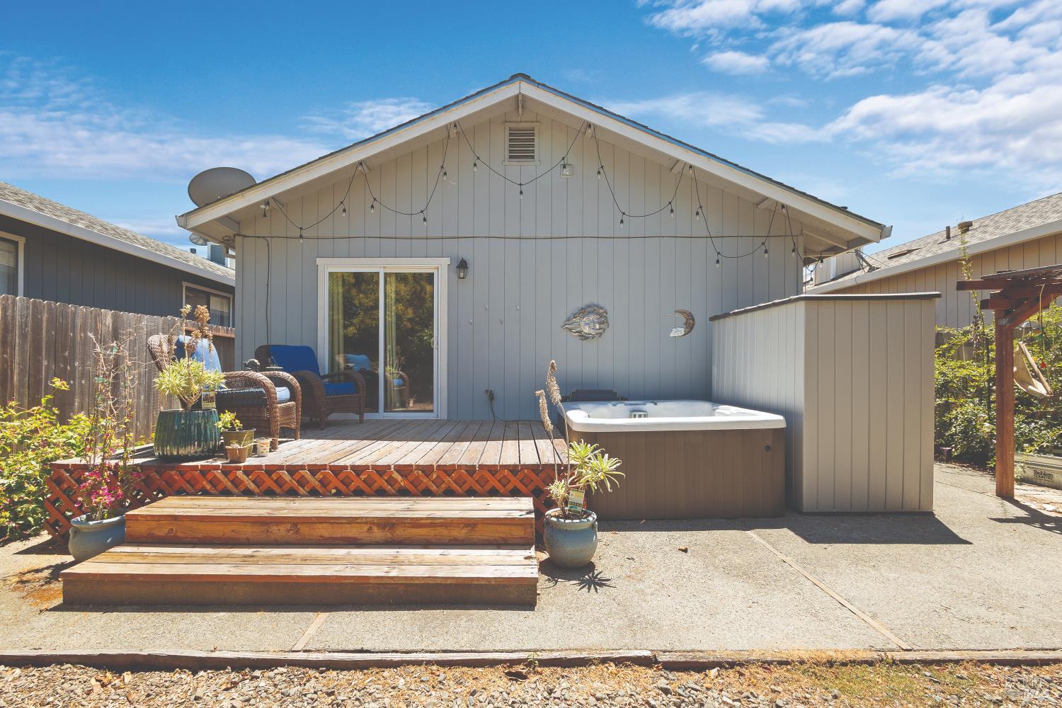 2285 Stanislaus Court Santa Rosa CA 95401