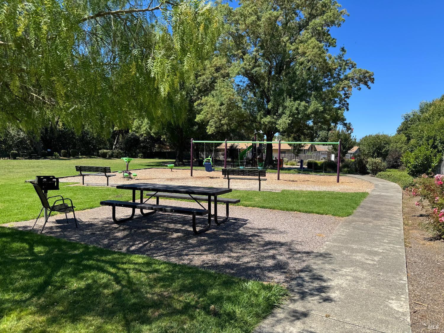 2285 Stanislaus Court Santa Rosa CA 95401