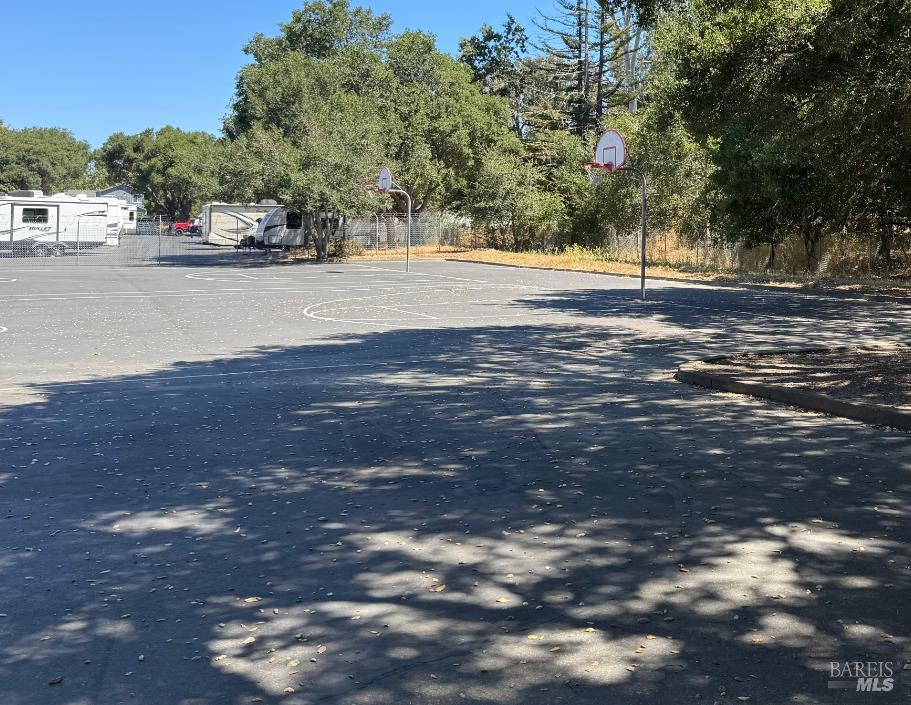 2285 Stanislaus Court Santa Rosa CA 95401