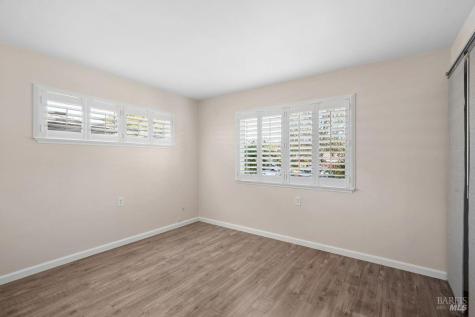 14 Oakgreen Santa Rosa CA 95409