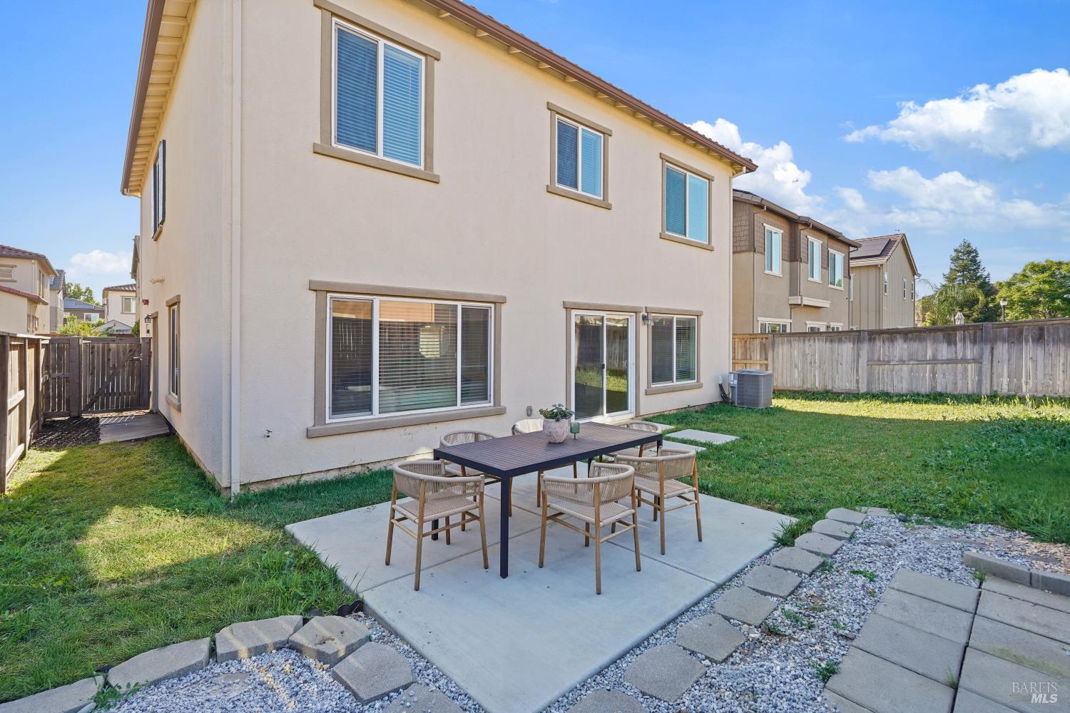 1085 Purdue Court Dixon CA 95620