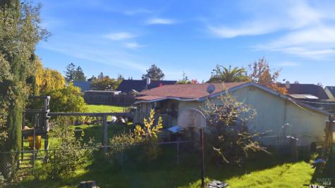 6283-6285 Old Redwood Highway Santa Rosa CA 95403
