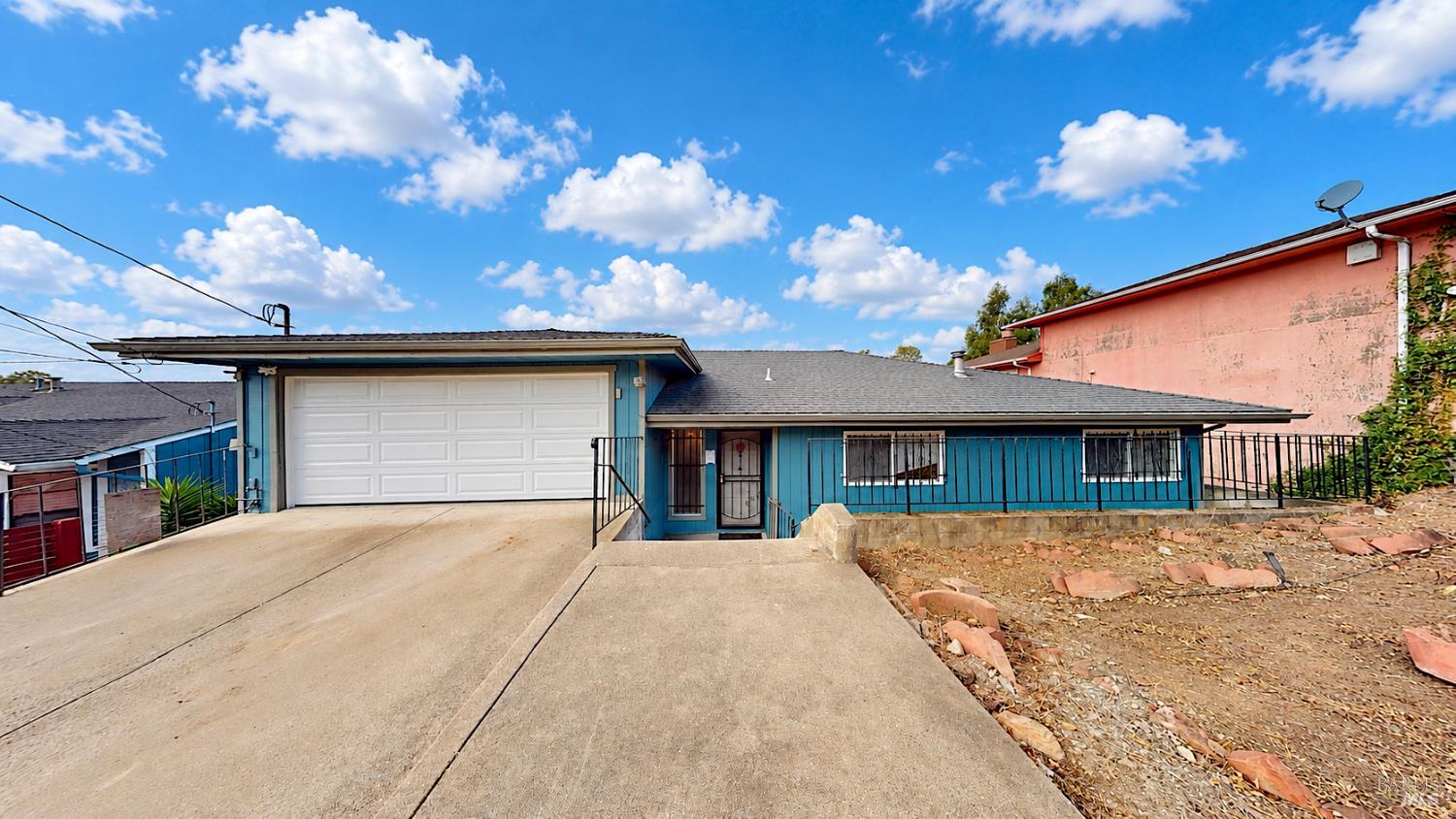 9515 Castlewood Street Oakland CA 94605