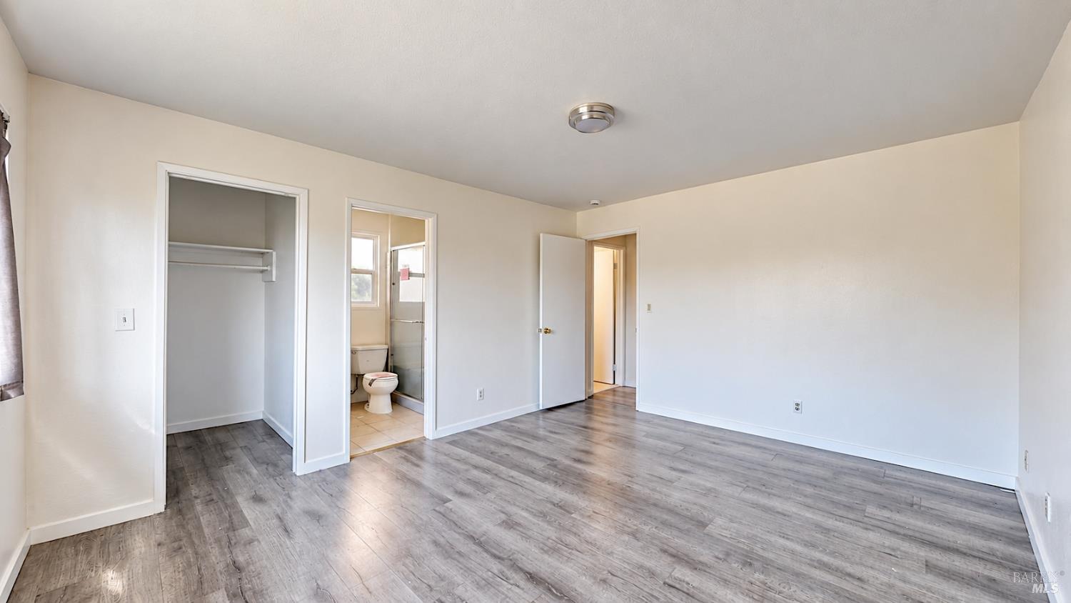 9515 Castlewood Street Oakland CA 94605