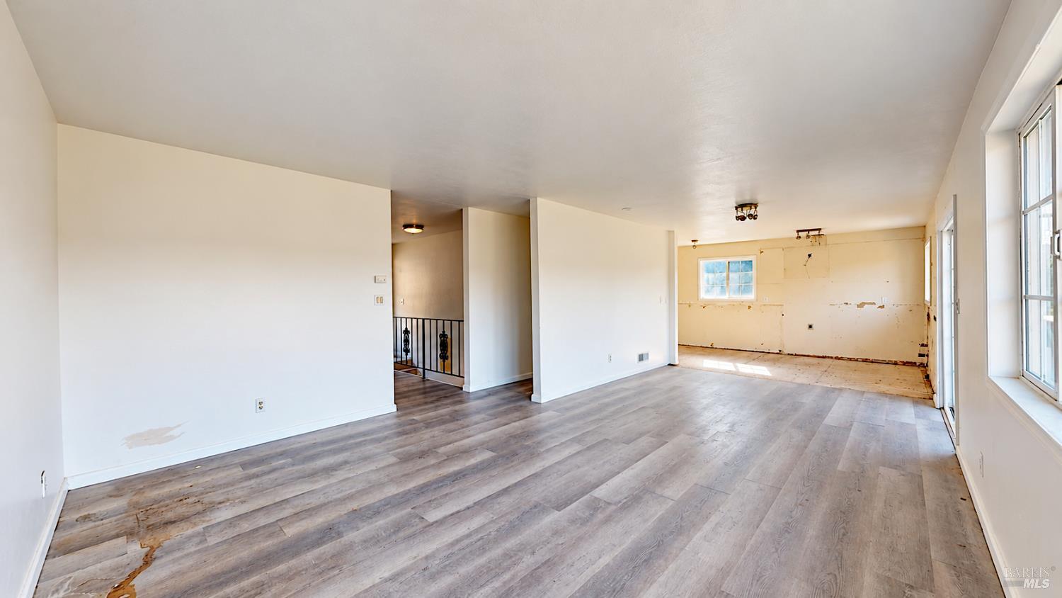 9515 Castlewood Street Oakland CA 94605