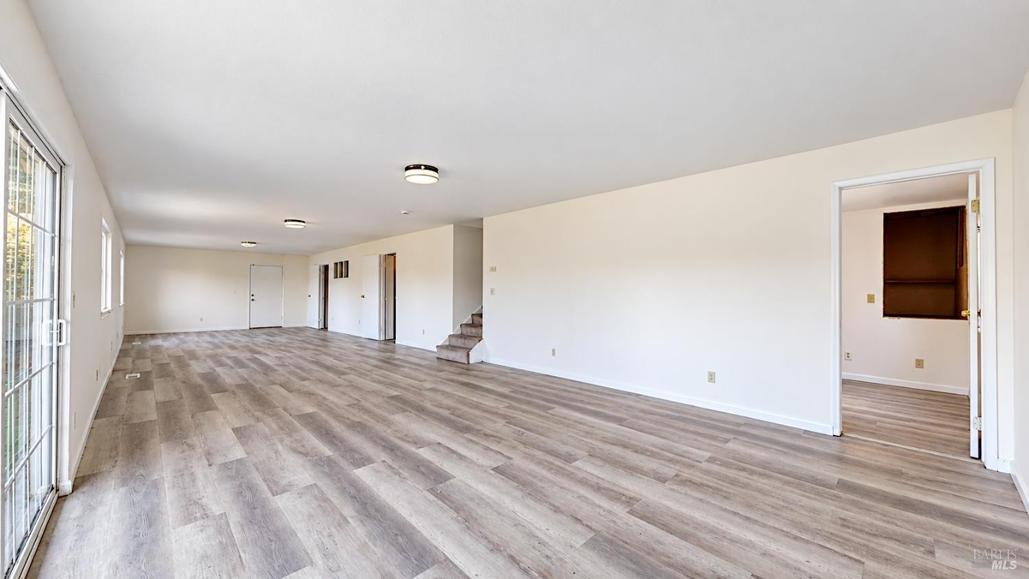 9515 Castlewood Street Oakland CA 94605