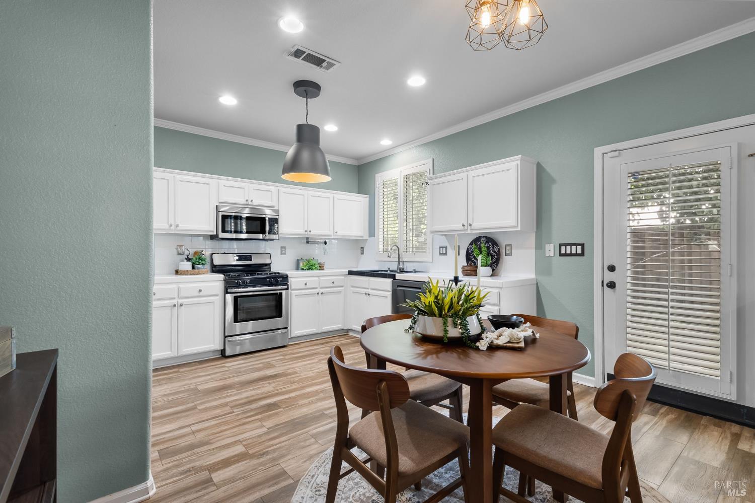 170 Chimney Rock Drive Vacaville CA 95687