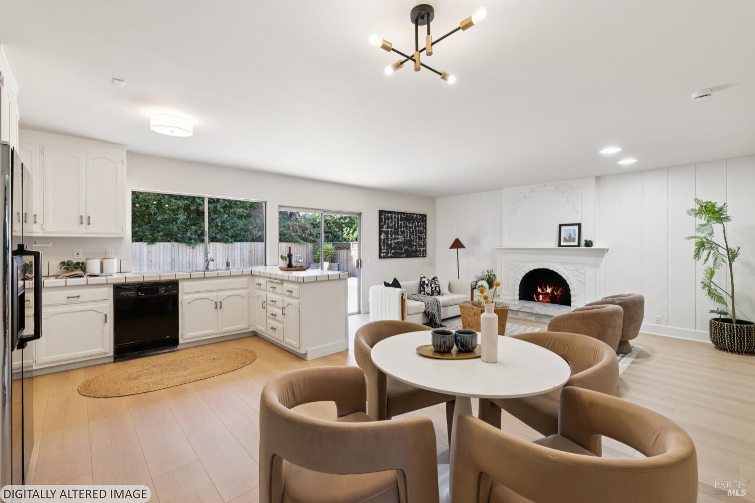 8 W Castlewood Drive San Rafael CA 94901