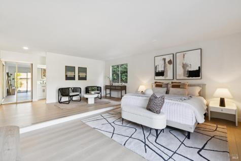 8 W Castlewood Drive San Rafael CA 94901