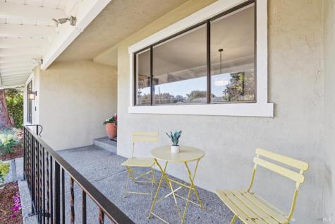 8 W Castlewood Drive San Rafael CA 94901