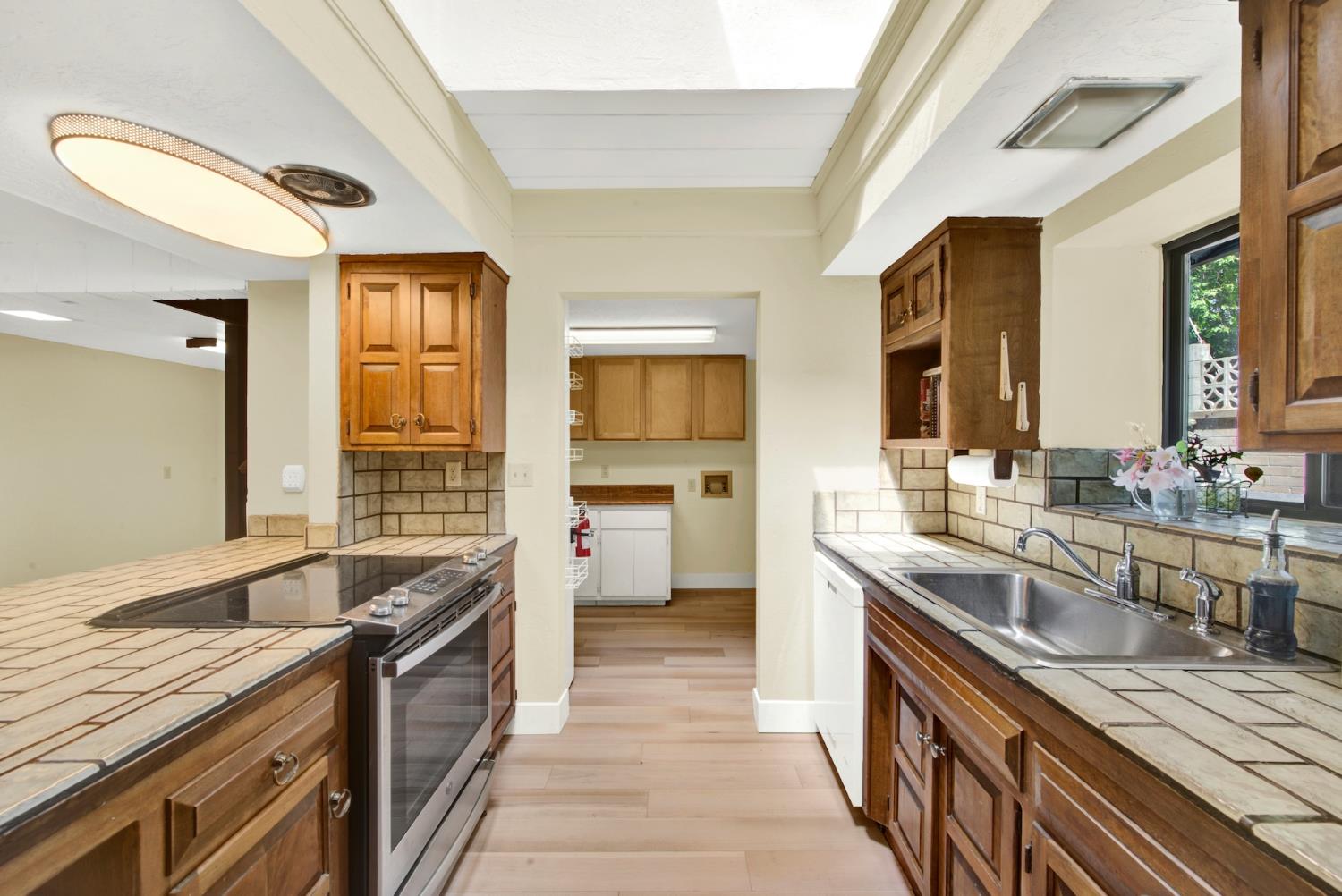 2225 Franco Lane Sacramento CA 95821