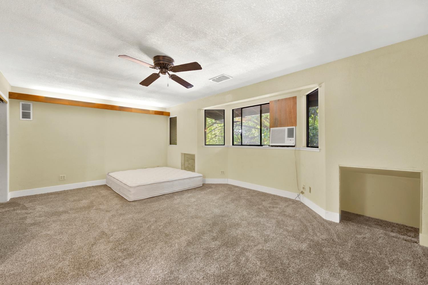 2225 Franco Lane Sacramento CA 95821
