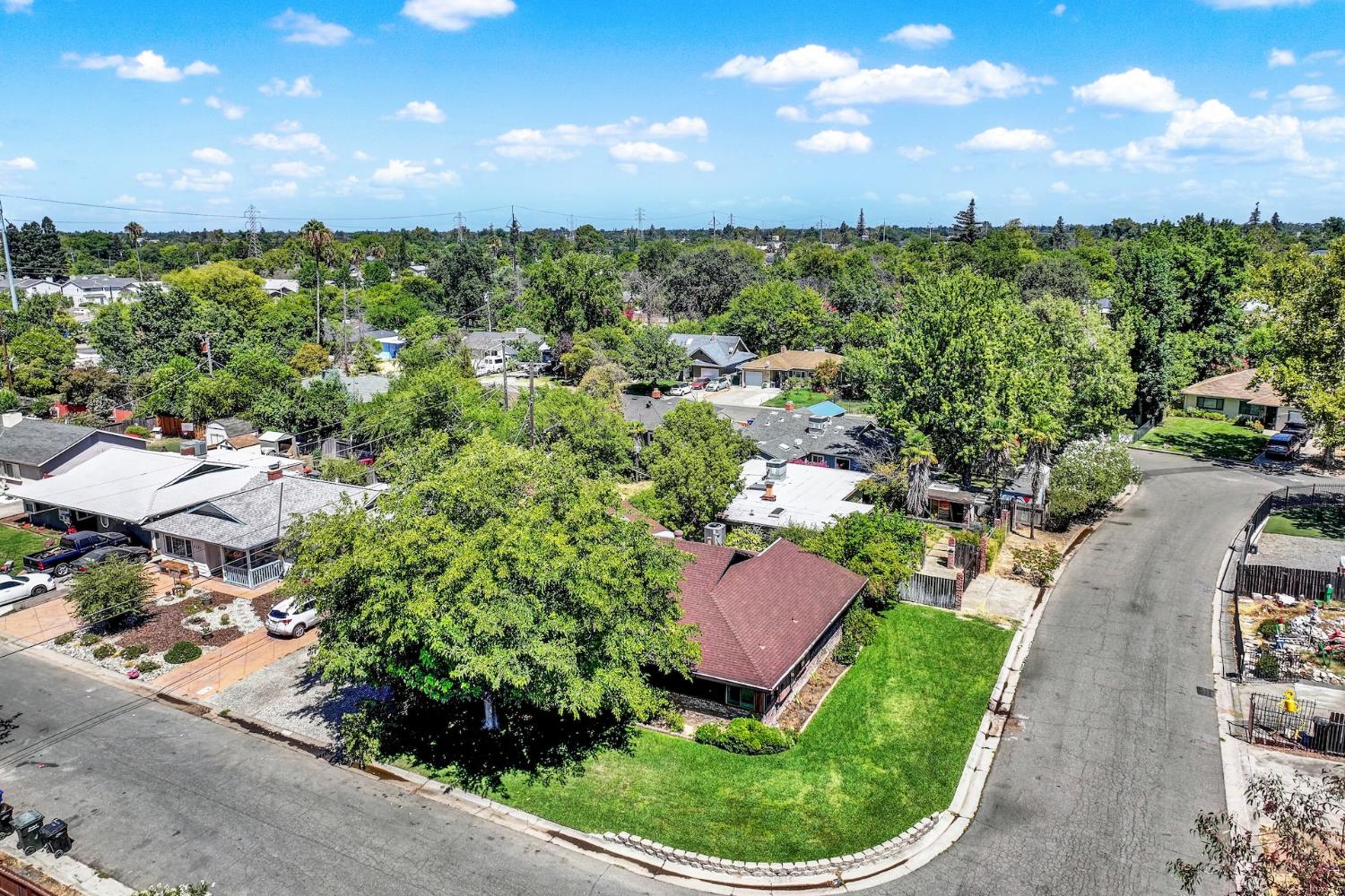 2225 Franco Lane Sacramento CA 95821