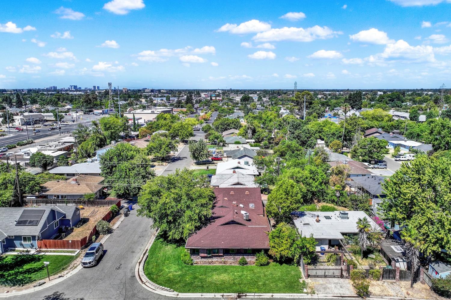 2225 Franco Lane Sacramento CA 95821