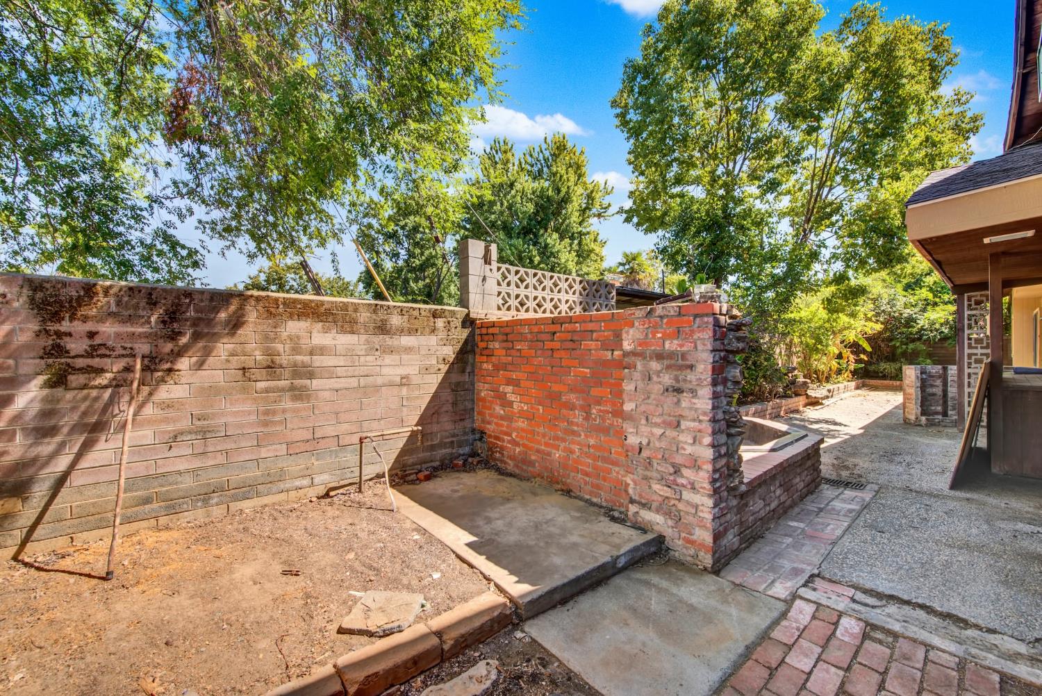 2225 Franco Lane Sacramento CA 95821