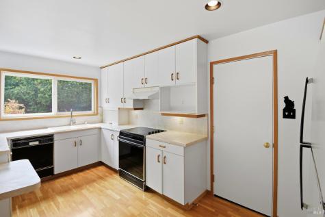 5 Sunny Oaks Drive San Rafael CA 94903