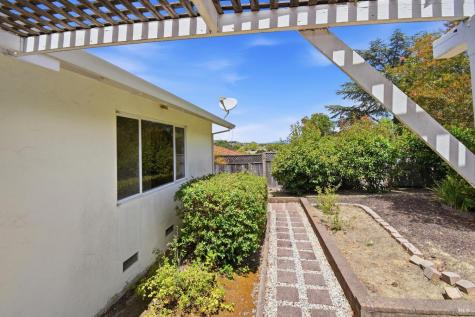 5 Sunny Oaks Drive San Rafael CA 94903