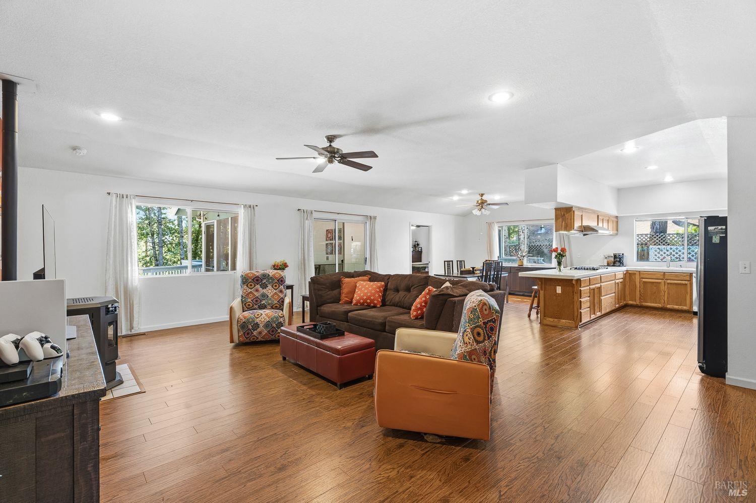25843 Bear Lane Willits CA 95490