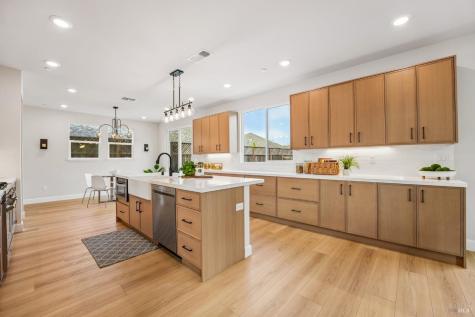 1973 Gardenview Circle Santa Rosa CA 95403