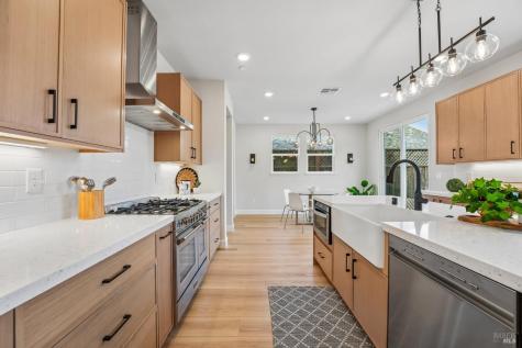 1973 Gardenview Circle Santa Rosa CA 95403
