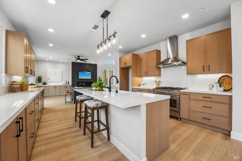 1973 Gardenview Circle Santa Rosa CA 95403