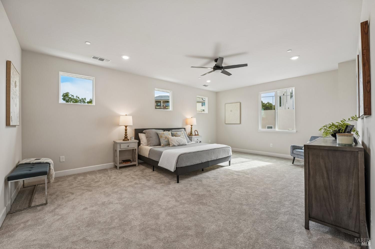 1973 Gardenview Circle Santa Rosa CA 95403