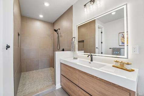 1973 Gardenview Circle Santa Rosa CA 95403