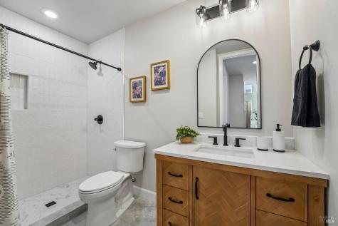 1973 Gardenview Circle Santa Rosa CA 95403
